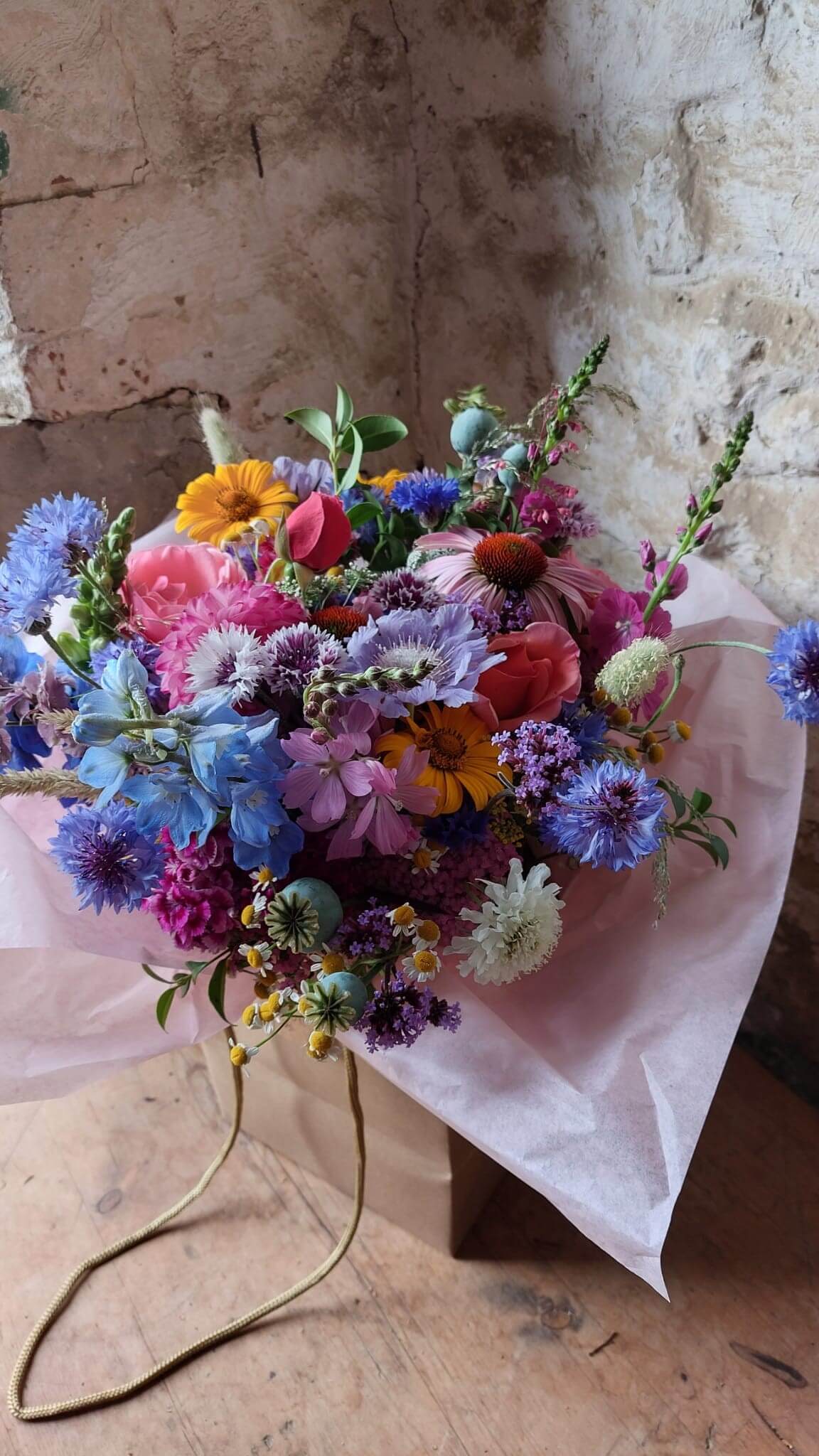 Flowers delivered in box